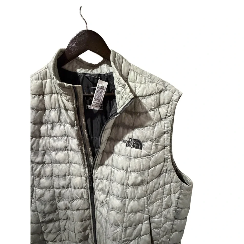 The North Face Mens Thermoball‎ Insulated Quilted Vest Silver Grey Large L Zip